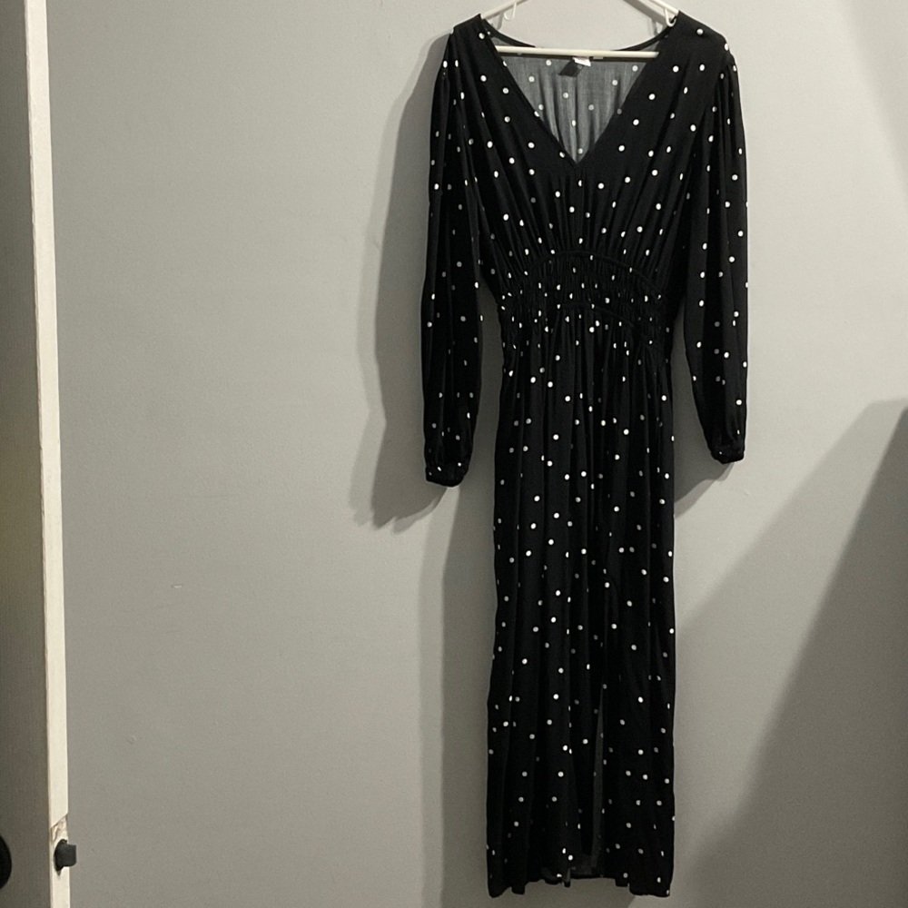 GAP Black and White Polka Dot Long Sleeve Dress